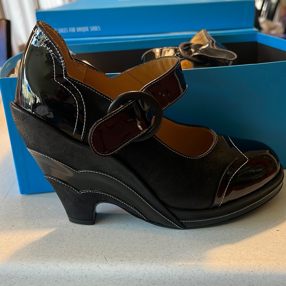 Adorable Mary Janes- Brand New in box